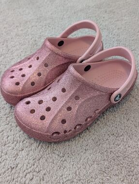 Crocs Baya Pink Glitter Clogs US Women's 7 or Men's 5 Sparkle Barbie Classic
